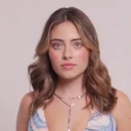 Bella Mraz profile photo