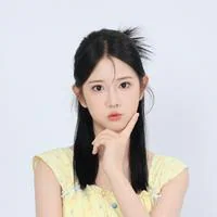 短劇演員蒼曉藝頭像