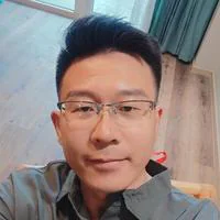 短劇演員常帥頭像