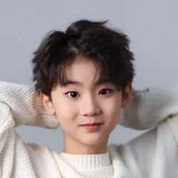 陈严皓饰演小英宝的演员头像