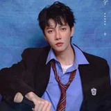 成喬斯飾演秦珺異的演員頭像
