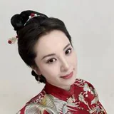 董薇饰演晏夫人的演员头像