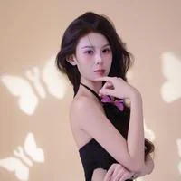 短剧演员樊菲头像
