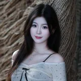 馮冰倩飾演李莉的演員頭像
