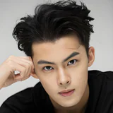 Gao Zhang Bo as Zhou Mo profile photo