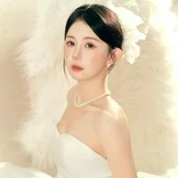 Gong Ruo Lan profile photo