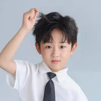 短劇演員龔騂騂頭像