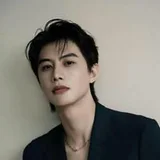 何健麒饰演周宴京的演员头像