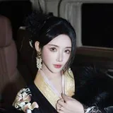 Jin Tong as Lin Zi Qing profile photo