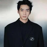 Kuai Wen Hu as Qin Feng profile photo