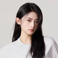 短劇演員李虹藝頭像