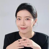 李康穎飾演夏芸的演員頭像
