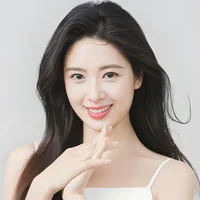 短剧演员李林暄头像