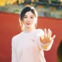 短劇演員李汐溦頭像