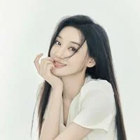 短剧演员林艾泇头像