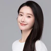 短剧演员刘雪莹头像