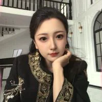 短劇演員南熹頭像
