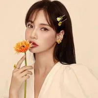 Pan Si Ya profile photo