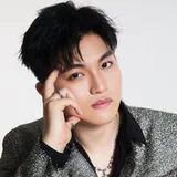 Qi Cheng as Zhou Zhe profile photo