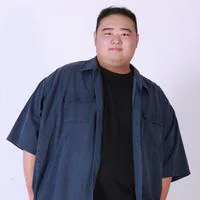短劇演員邱俊豪頭像