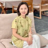 短劇演員蘇愛婷頭像