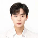 随嘉兴饰演陈皓宇的演员头像