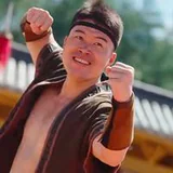 孫騰飾演吳小龍的演員頭像