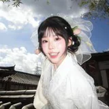 Sun Yi Yi as Hong Yi Lin profile photo