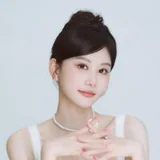 Tang Li Jun as Lu Ling profile photo