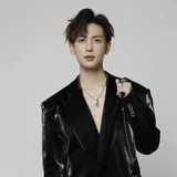王嘉懋饰演夜璃玦的演员头像