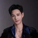 王品饰演严靳的演员头像