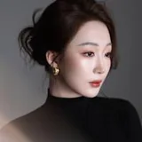 吳爍瑀飾演何美琳的演員頭像