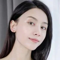 短剧演员阳巧玥头像