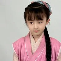 短剧演员杨圆圆头像