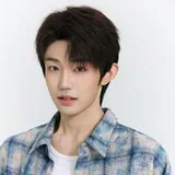 Yu Xing Le as Shi Yi profile photo