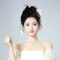 短劇演員餘悅頭像