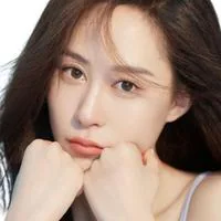 短劇演員袁子晶頭像