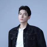 Yun He as Shen Yan profile photo