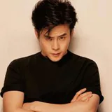 張浩卓飾演虞奮鬥的演員頭像