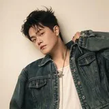 张现斌饰演沈子贵的演员头像