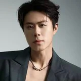 Zhang Yu as Yan Zi profile photo