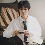 Zhou Sheng Xian as Lou Xuan Guang profile photo