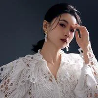 Zhou Ying profile photo