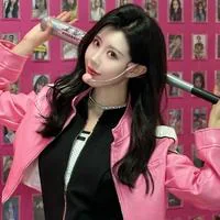 Zhou Zi Qi profile photo