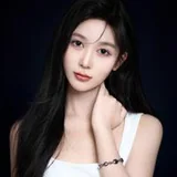 Zhu Hui Lin as Qin Yue profile photo