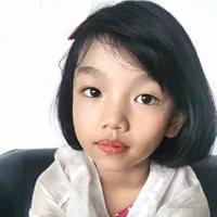 Zi Yi profile photo